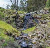 Hopetoun Falls walking track - Hotel QLD
