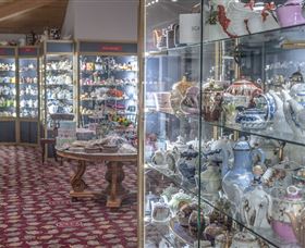 Bygone Beautys Treasured Teapot Museum And Tearooms - Hotel QLD 6
