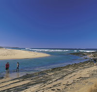 Burrill Lake - Hotel QLD