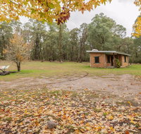 Major Clews Hut Walking Track - Hotel QLD