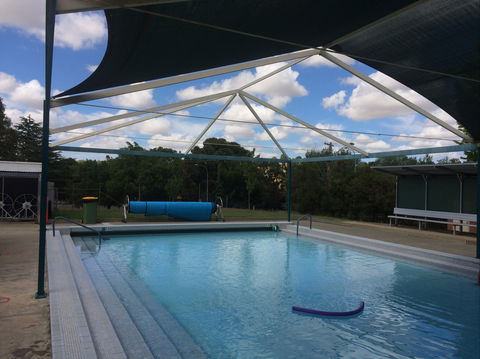 Yass Olympic Swimming Pool - Hotel QLD 0