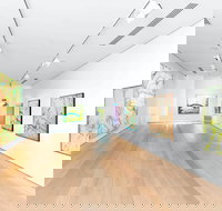 Olsen Gallery - Hotel QLD