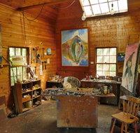 Bundanon Trust - Hotel QLD