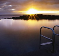 Blowhole Point Rock Pool Kiama - Hotel QLD