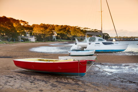 Victoria Point (Warrer Warrer) - Hotel QLD 1