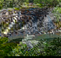 Wallicher Falls - Hotel QLD