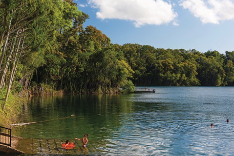 Lake Eacham, Crater Lakes National Park - Hotel QLD 1