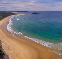 Tabourie Point Beach - Hotel QLD