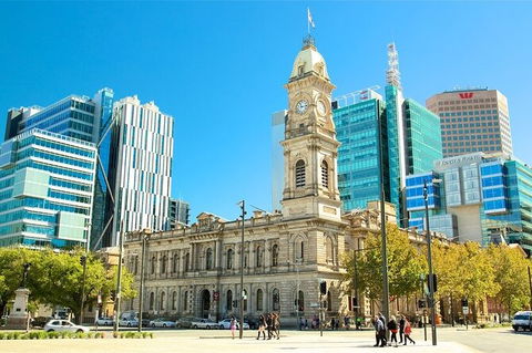 Adelaide Airport Transfers : Adelaide City To Airport ADL In Luxury Car - Hotel QLD 7