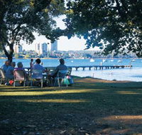 Matilda Bay Reserve - Hotel QLD