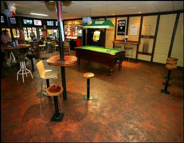Litchfield Pub - Hotel QLD 2