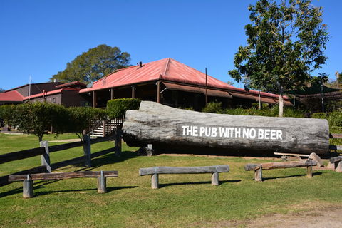 The Pub With No Beer - Hotel QLD 2