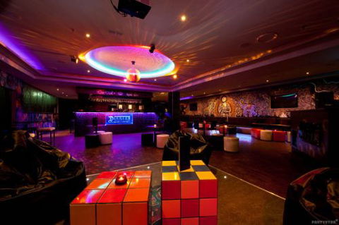 Digress Cocktail Bar - Hotel QLD 1