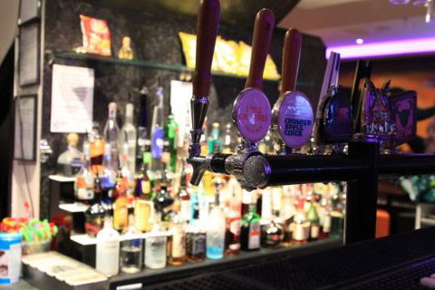 Digress Cocktail Bar - Hotel QLD 3