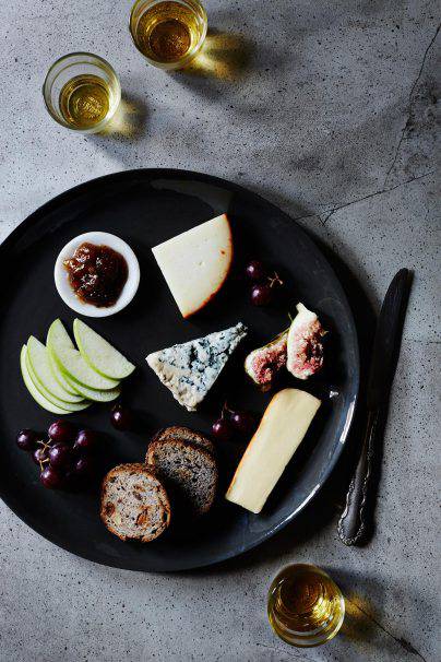 St Elmo Dining Room & Bar - Hotel QLD 2