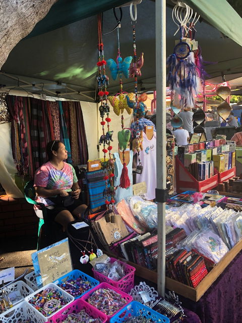 Nightcliff Markets - Hotel QLD 1