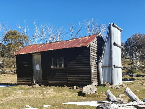 Hedonistic Hiking's Razorback To Harrietville - Hotel QLD 0