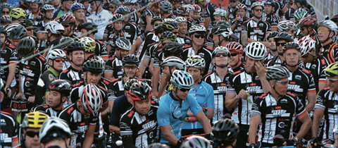 Hand Heart Pocket River 2 Reef Ride - Hotel QLD 1