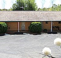 Hilltops Retreat Motor Inn