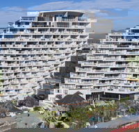 Broadbeach Savannah Hotel  Resort - Hotel QLD