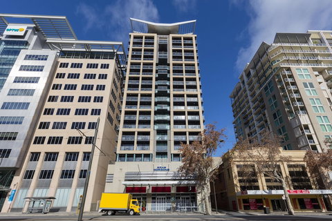 Oaks Adelaide Horizons Suites - Hotel QLD 5