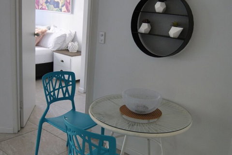 Budds Beach Apartments - Hotel QLD 6