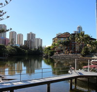 Surfers Riverside Apartments - Hotel QLD