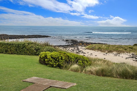 HEARNS BEACH HOUSE - Hotel QLD 2