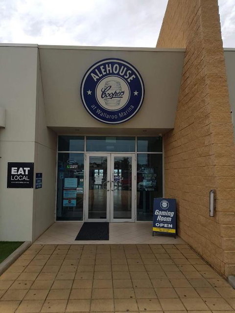 Ocean View Luxury Apartment & Suite - Hotel QLD 2