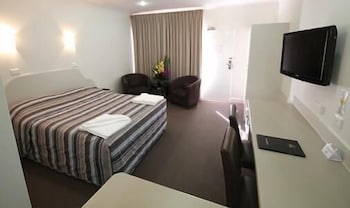 Kalanbi SA Hotel QLD