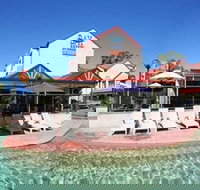 Nelson Bay Breeze Holiday Apartments - Hotel QLD