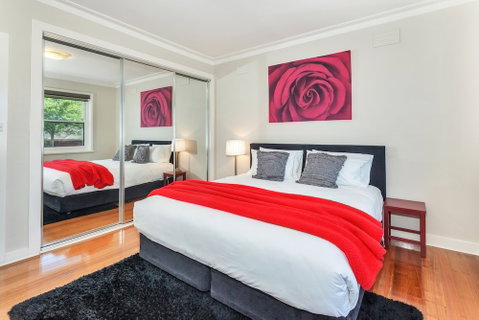 Lake Wendouree Luxury Apartments On Webster - Hotel QLD 2