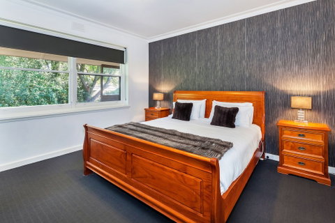 Lake Wendouree Luxury Apartments On Webster - Hotel QLD 1