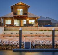 8 Kestrel Place - Hotel QLD