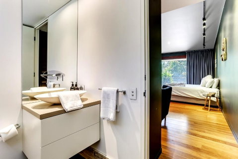 Calanthe Acreage Doonan - Hotel QLD 3