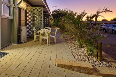 Getaway Villas Unit 38 9 1 Bedroom Separate Private Bathroom - Hotel QLD 7