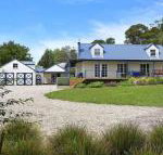 Duncraig House open fireplace spa pet friendly - Hotel QLD