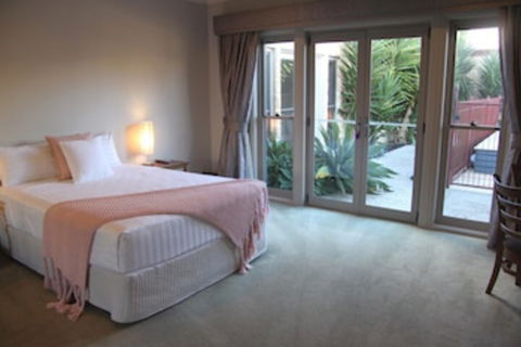 BEL MIREN SARAH LOUISA - Hotel QLD 0