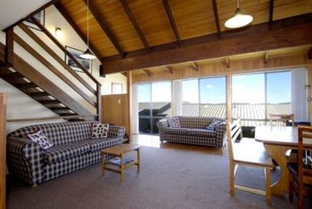 Fountains 1 - Hotel QLD 2