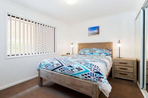 Kallaroo Street 3 Corlette - Hotel QLD 3