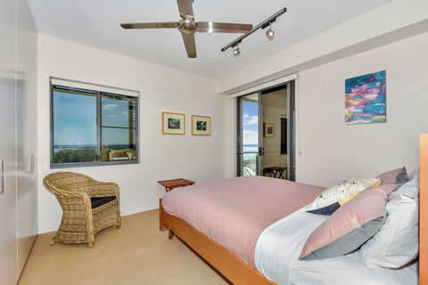 Darwin Waterfront Short Stay Apartments - Hotel QLD 4