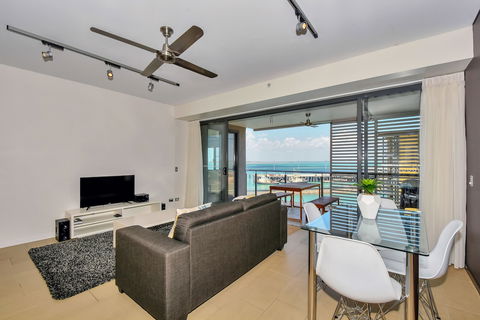 Darwin Waterfront Short Stay Apartments - Hotel QLD 3
