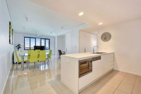 Darwin Waterfront Short Stay Apartments - Hotel QLD 2