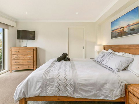 Ohana On The Island - Hotel QLD 1