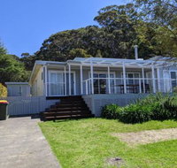 Seagrass Beach House at Hyams 4pm Check Out Sundays - Hotel QLD