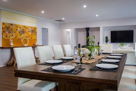Mirambeena - Hotel QLD 5