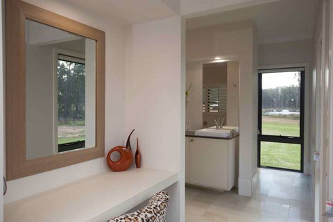 Mirambeena - Hotel QLD 6