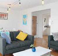 Newly Renovated Unit Waters Edge - Hotel QLD