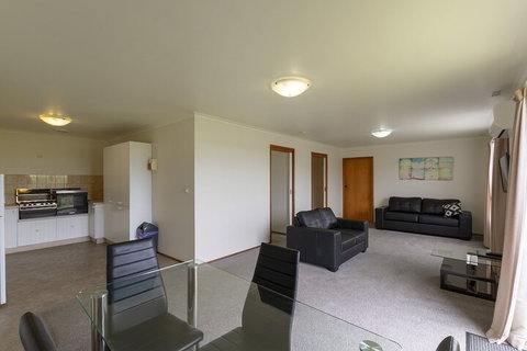 Gum Tree Caravan Park - Hotel QLD 2