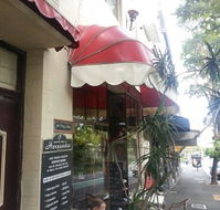 Cafe Hernandez - Hotel QLD